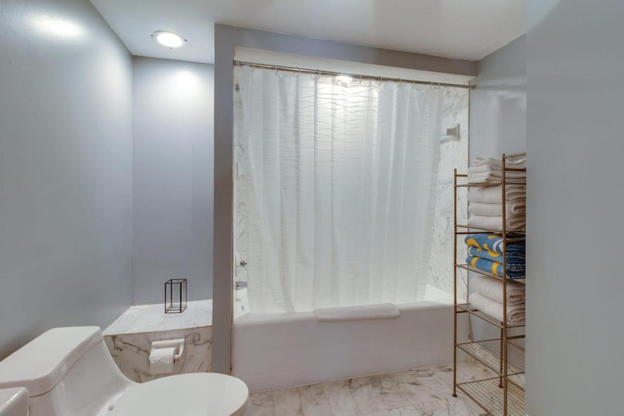 Alexander 1209 Beachfront Condo With 2 Pools , Beach Access, Sauna, Stores Miami Beach Exterior foto